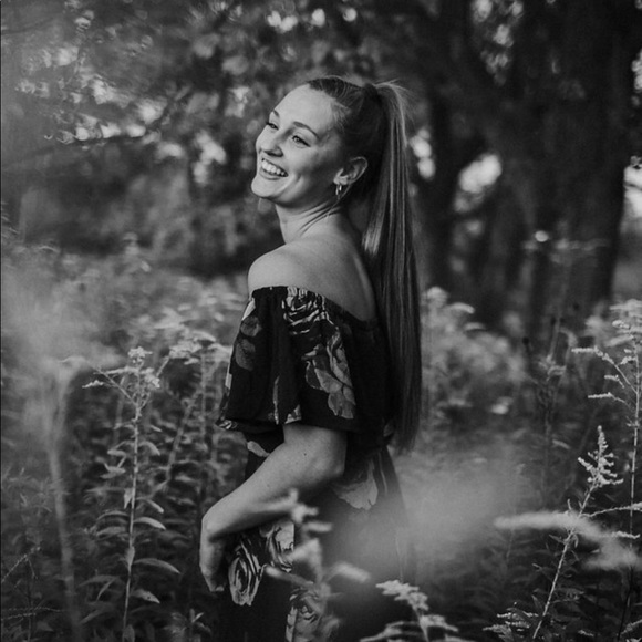 Meet your Posher, Chloe - Picture 1 of 1